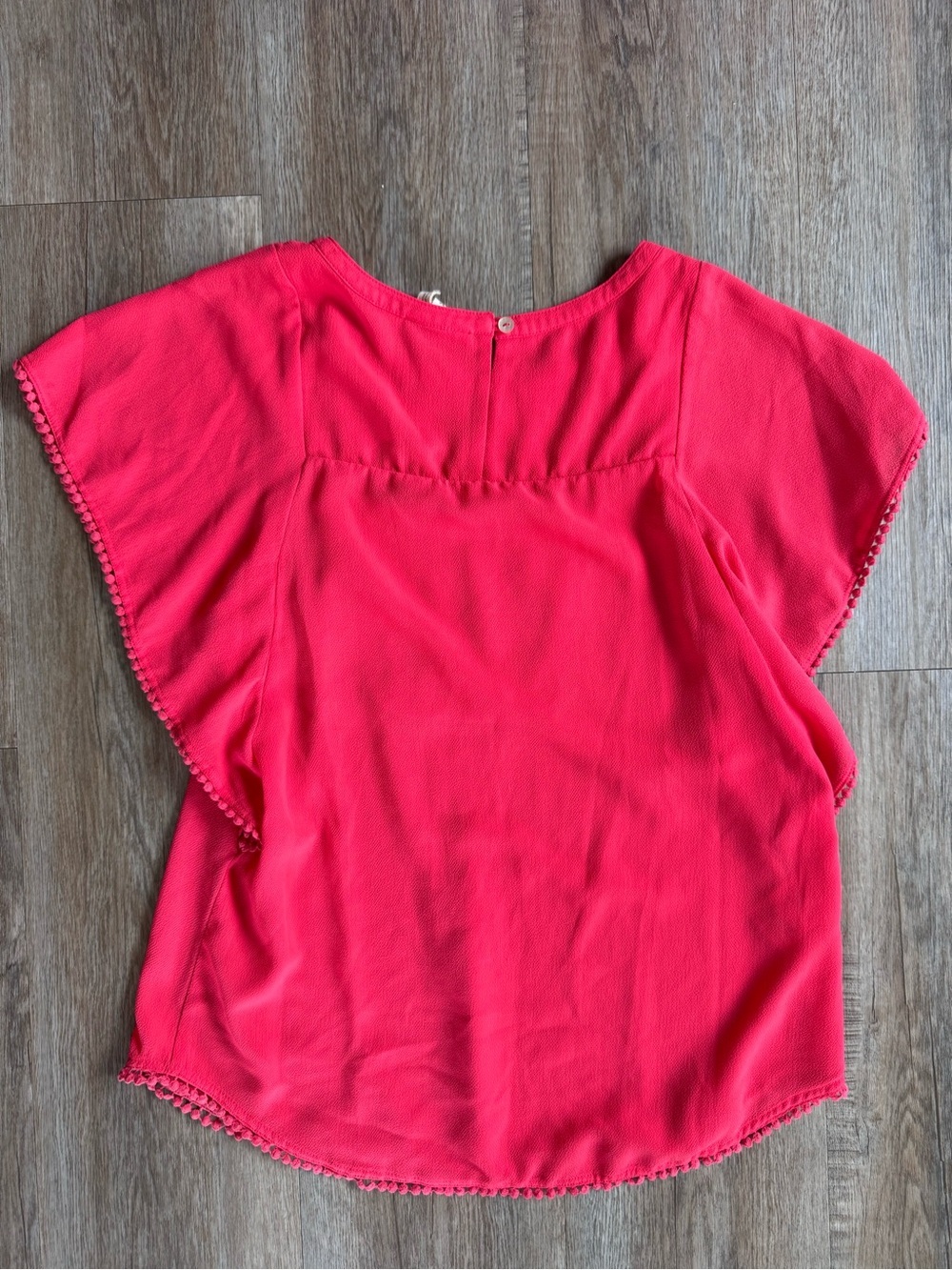 Meadow Rue Hot Pink Crochet Yoke Flutter Sleeve Blouse - Picture 4 of 4